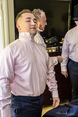 Groom L&K-44