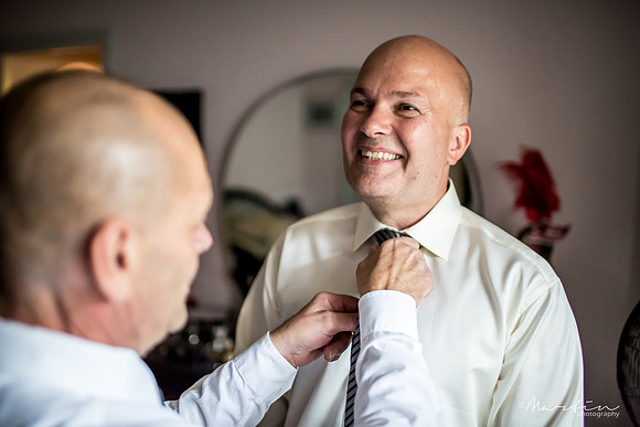 Groom J&G-32