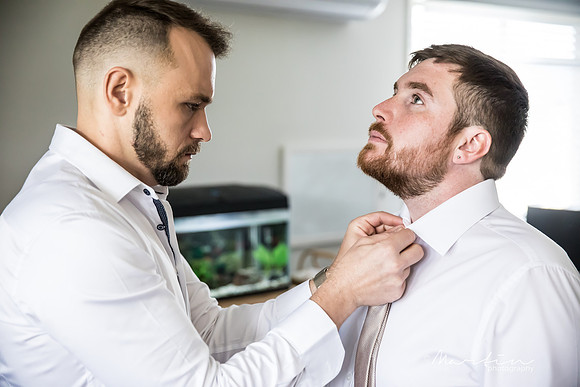 Groom L&B-11