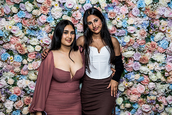 Isabella's 16th-196