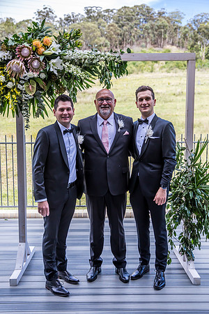 Groom B&T-143