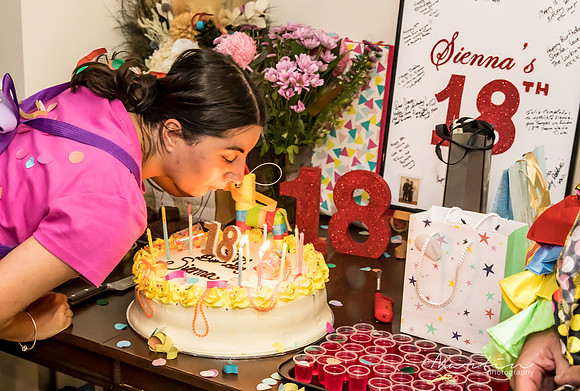 SIENNA'S 18TH-90