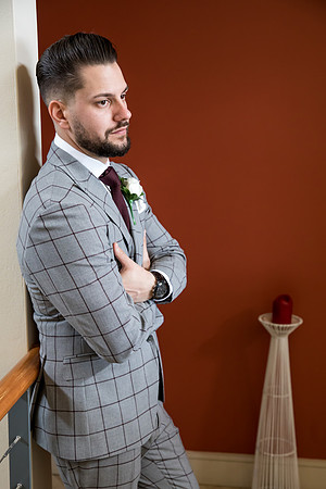 Groom E&J-143