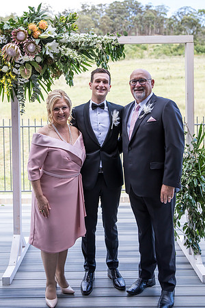 Groom B&T-163