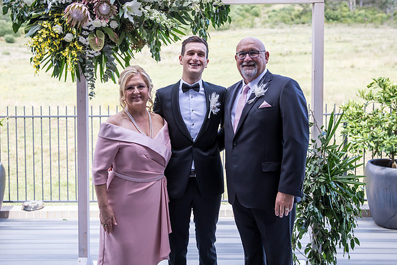 Groom B&T-161
