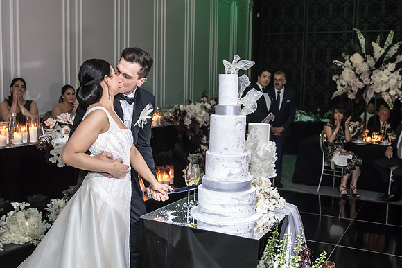 Reception B&T-145