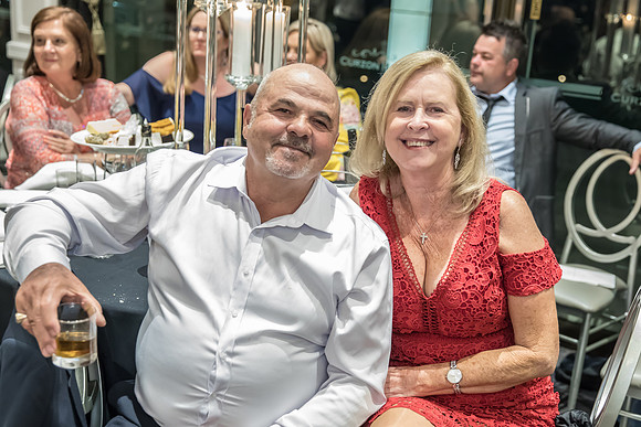 Reception B&T-215