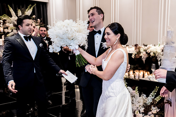 Reception B&T-112