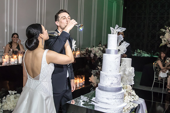 Reception B&T-147