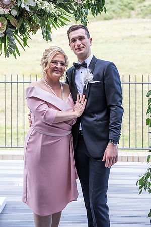 Groom B&T-164
