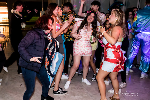Bella's 18th-181