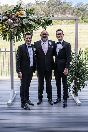 Groom B&T-147