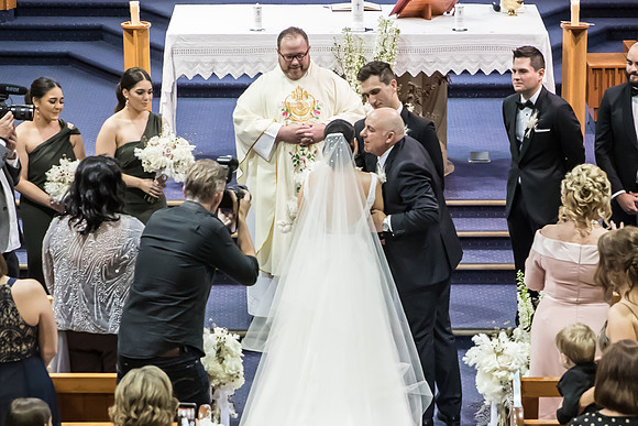 Ceremony B&T-100