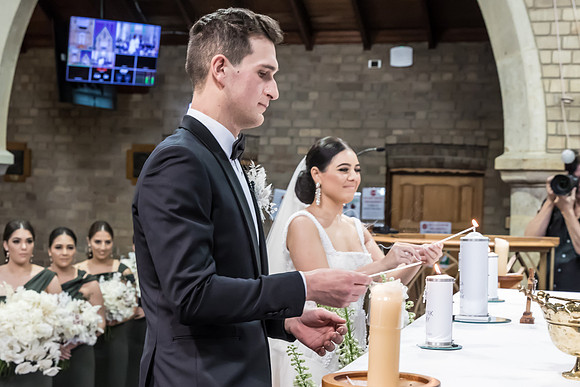 Ceremony B&T-142