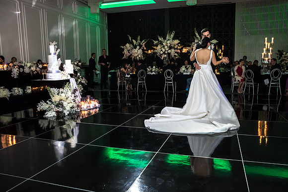 Reception B&T-154