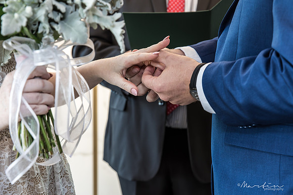 Ceremony C&J-100