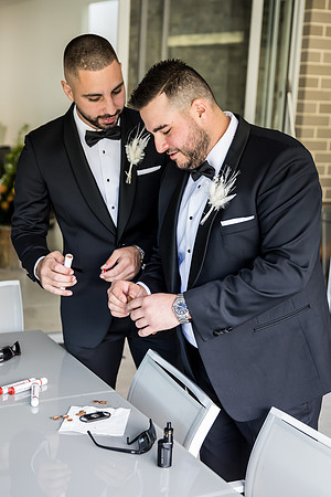 Groom B&T-169