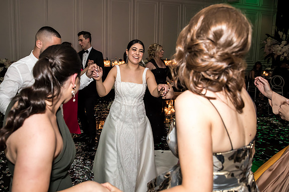 Reception B&T-182