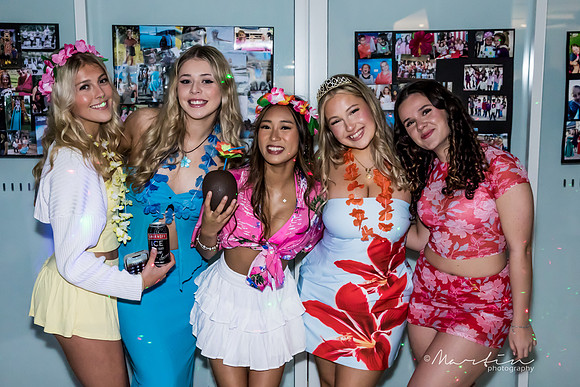 Bella's 18th-109