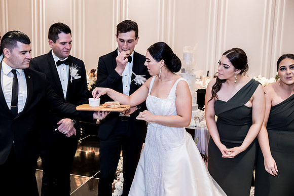 Reception B&T-119