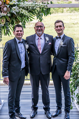 Groom B&T-144