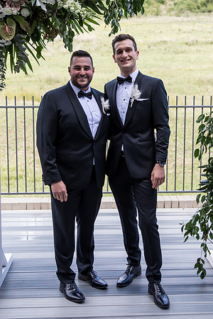 Groom B&T-154