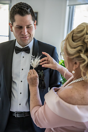 Groom B&T-130