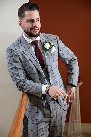 Groom E&J-139