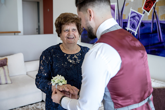 Groom E&J-99