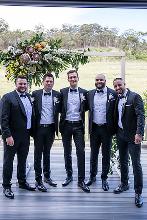Groom B&T-173