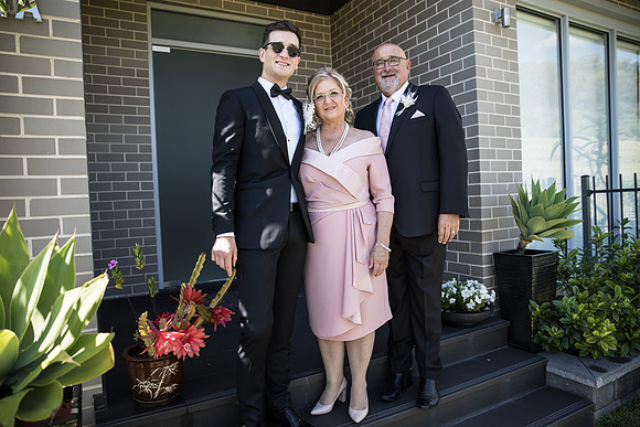 Groom B&T-195