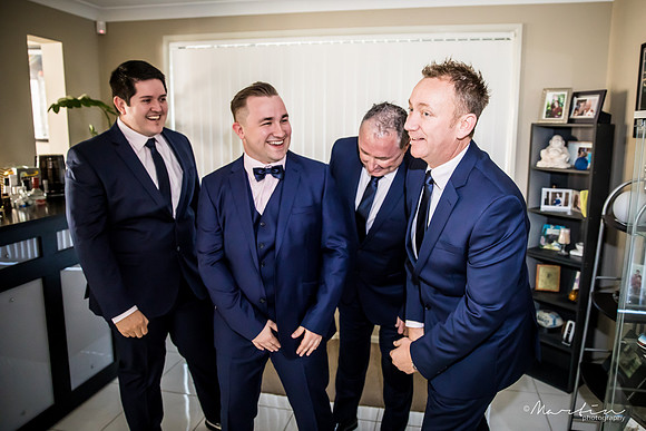 Groom L&K-102