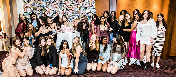 Isabella's 16th-232