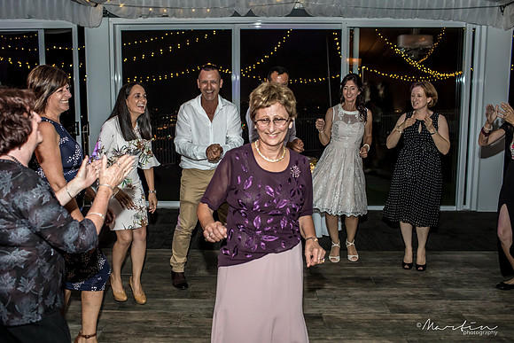 Reception J&G-105