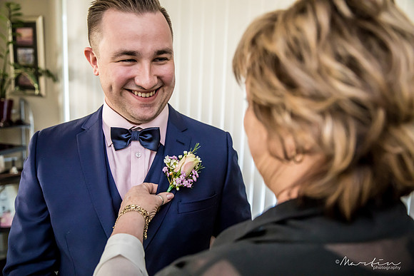 Groom L&K-129