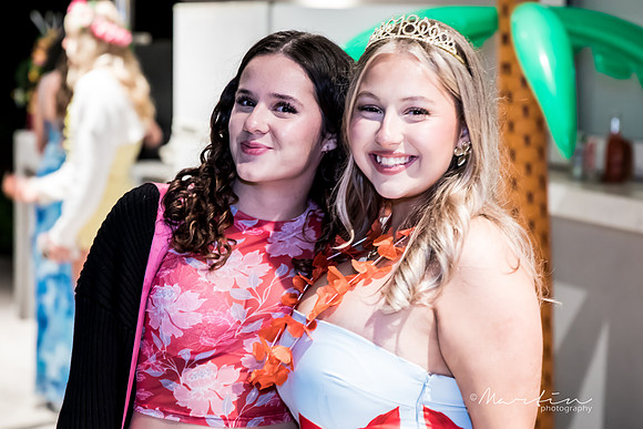 Bella's 18th-64