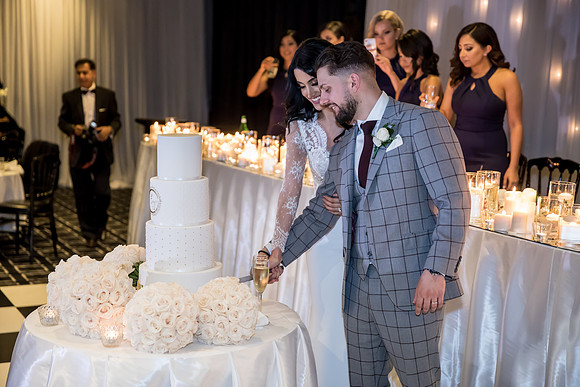 Reception E&J-190