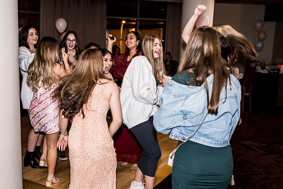 Isabella's 16th-273