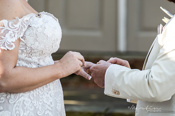 Ceremony L&B-909