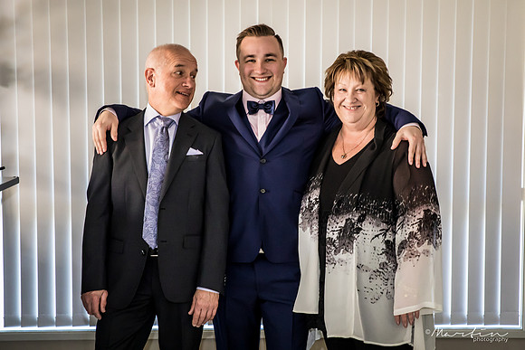 Groom L&K-118