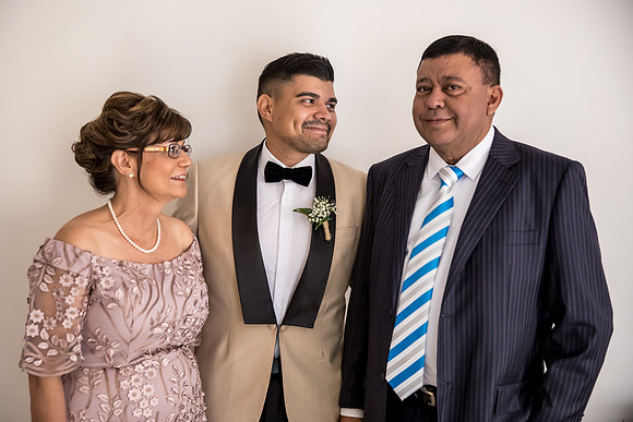 Groom S&A-139