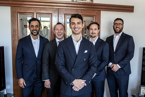 Groom J&A-100