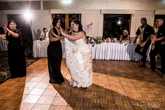 Reception L&K-216