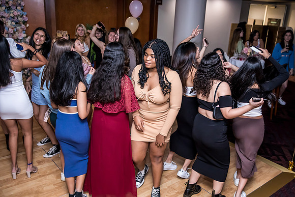 Isabella's 16th-114