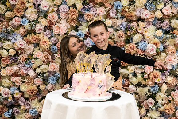 Isabella's 16th-207