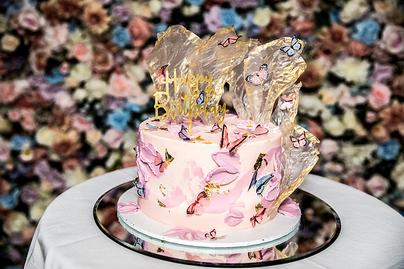 Isabella's 16th-205