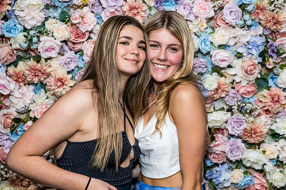 Isabella's 16th-186