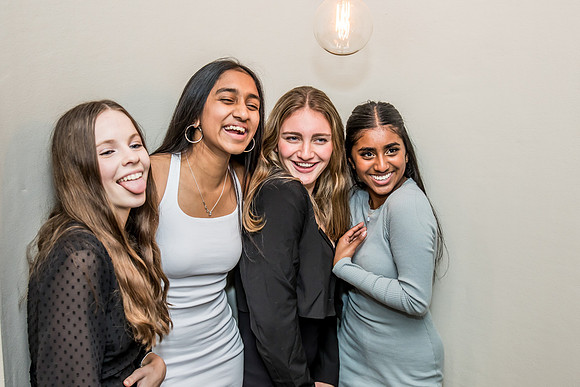 Isabella's 16th-130