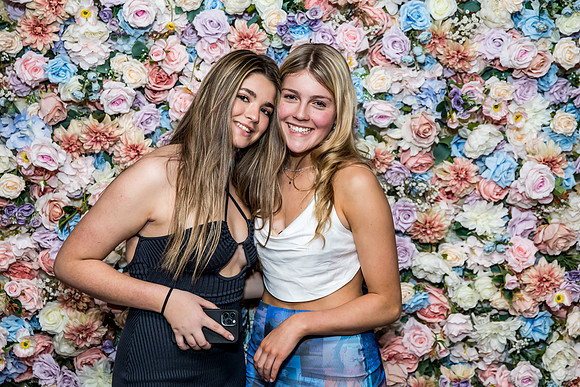 Isabella's 16th-185