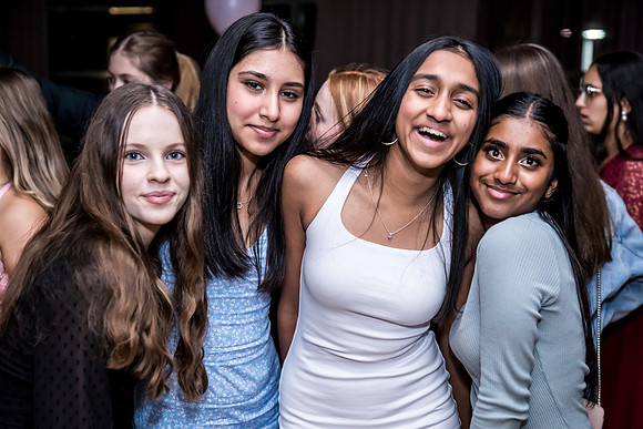 Isabella's 16th-110